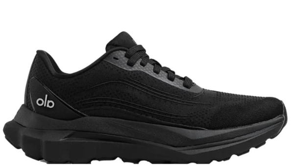 alo yoga runner black